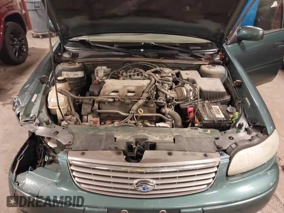 1998 Chevrolet Malibu LS z VIN 1G1NE52M6W6104642, wystawiony jako IAAI lot #41636923 z przebiegiem 116 944 mil mil oraz . Historia ofert i sprzedaży dostępna na DreamBid. Obrazek 10.