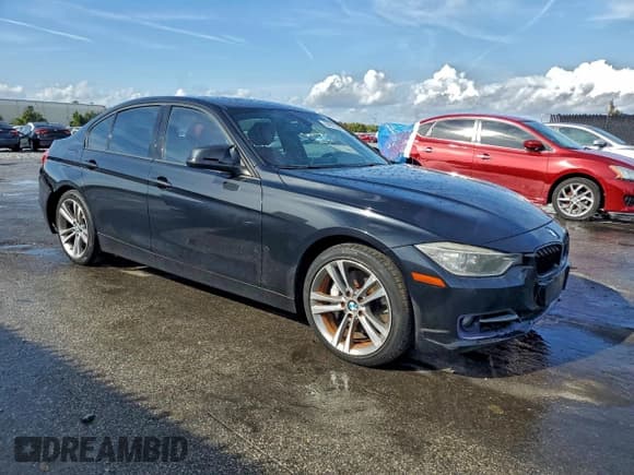 ✅ 2012 BMW 3 Series 335i • VIN: WBA3A9C55CF269924 • Lot: 94937565. Listed on Copart with 166,347 mi. Free auction sales archive from the USA and detailed vehicle history report at DreamBid. Image 4.