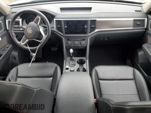 ✅ 2021 Volkswagen Atlas SE • VIN: 1V2LP2CA6MC580253 • Лот: 53677005. Опубликован ранее на Copart с пробегом Не указан. Бесплатный доступ к архиву аукционных продаж из США и подробный отчёт об истории автомобиля на DreamBid. Изображение 8.