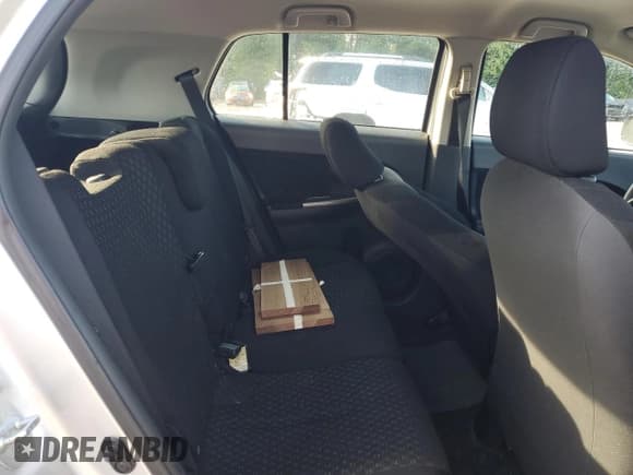 ✅ 2012 Scion xD • VIN: JTKKU4B46C1019471 • Lot: 86707725. Wystawiony na Copart z przebiegiem Nie podano. Bezpłatny archiwum sprzedaży aukcyjnych z USA i szczegółowy raport historii pojazdu na DreamBid. Zdjęcie 10.