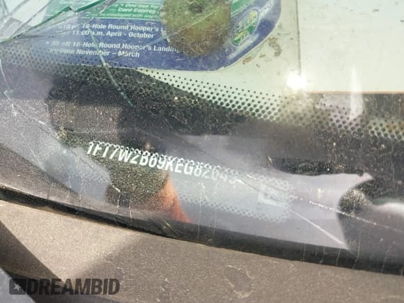 ✅ 2019 Ford F-250 XL • VIN: 1FT7W2B69KEG82649 • Lot: 42119089. Listed on IAAI with 147,490 mi. Free auction sales archive from the USA and detailed vehicle history report at DreamBid. Image 9.