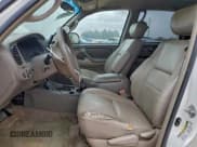✅ 2006 Toyota Tundra SR5 • VIN: 5TBET34146S498655 • Лот: 95029475. Опубликован ранее на Copart с пробегом Не указан. Бесплатный доступ к архиву аукционных продаж из США и подробный отчёт об истории автомобиля на DreamBid. Изображение 7.