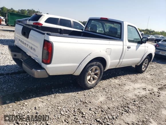 ✅ 2001 Nissan Frontier XE • VIN: 1N6DD21S51C305895 • Lot: 52397935. Listed on Copart with 105,923 mi. Free auction sales archive from the USA and detailed vehicle history report at DreamBid. Image 3.