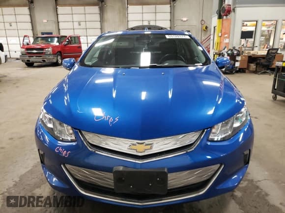 ✅ 2017 Chevrolet Volt LT • VIN: 1G1RC6S5XHU134585 • Lot: 53120374. Wystawiony na Copart z przebiegiem 88 969 mil. Bezpłatny archiwum sprzedaży aukcyjnych z USA i szczegółowy raport historii pojazdu na DreamBid. Zdjęcie 5.