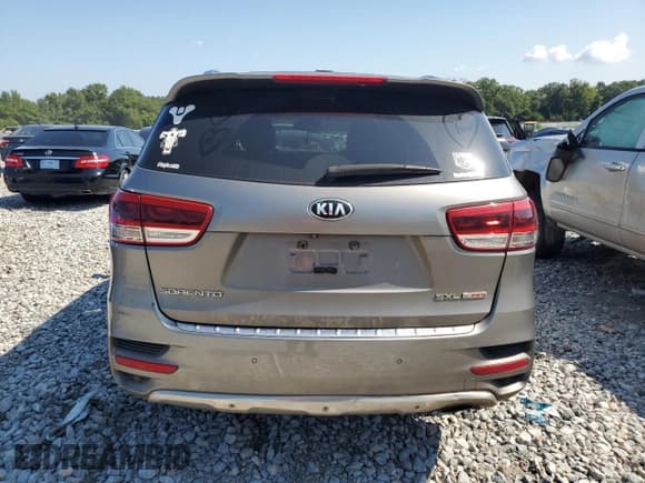 ✅ 2016 Kia Sorento SXL • VIN: 5XYPKDA18GG136355 • Lot: 68998995. Wystawiony na Copart z przebiegiem 144 936 mil. Bezpłatny archiwum sprzedaży aukcyjnych z USA i szczegółowy raport historii pojazdu na DreamBid. Zdjęcie 6.