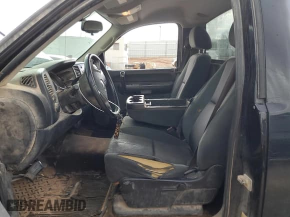 ✅ 2009 Chevrolet Silverado 1500 • VIN: 1GCEK24C59Z175188 • Лот: 47618465. Опубликован ранее на Copart с пробегом 381 266 миль. Бесплатный доступ к архиву аукционных продаж из США и подробный отчёт об истории автомобиля на DreamBid. Изображение 7.