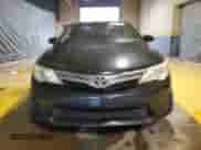2013 Toyota Camry L z VIN 4T4BF1FK8DR286055, wystawiony jako Copart lot #70346645 z przebiegiem 198 456 mil mil oraz Czysty tytuł • Clean title. Historia ofert i sprzedaży dostępna na DreamBid. Obrazek 5.