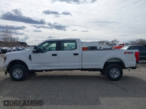 ✅ 2019 Ford F-250 XL • VIN: 1FT7W2B60KEF78955 • Lot: 41851147. Listed on IAAI with 205,275 mi. Free auction sales archive from the USA and detailed vehicle history report at DreamBid. Image 14.