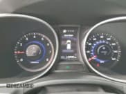 ✅ 2015 Hyundai Santa Fe • VIN: 5XYZW4LA7FG243731 • Лот: 51383844. Опубликован ранее на Copart с пробегом 110 929 миль. Бесплатный доступ к архиву аукционных продаж из США и подробный отчёт об истории автомобиля на DreamBid. Изображение 9.