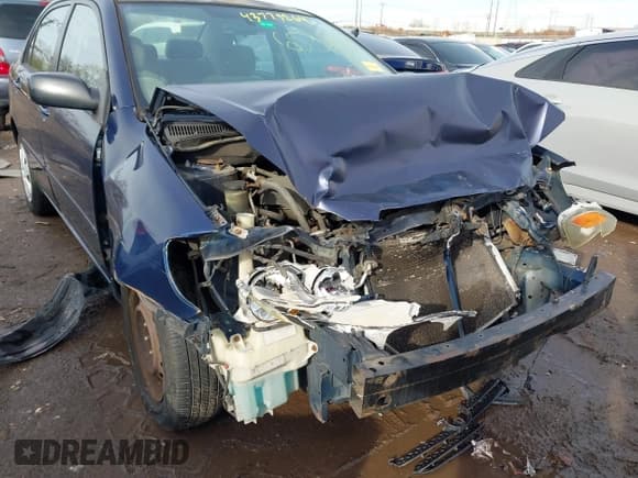 ✅ 2006 Toyota Corolla LE • VIN: 2T1BR32E76C653769 • Lot: 43779264. Listed on IAAI with 237,055 mi. Free auction sales archive from the USA and detailed vehicle history report at DreamBid. Image 5.