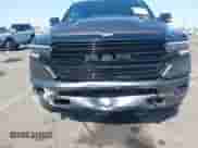 2021 Ram 1500 Limited z VIN 1C6SRFPT2MN830643, wystawiony jako IAAI lot #42416364 z przebiegiem 53 548 mil mil oraz . Historia ofert i sprzedaży dostępna na DreamBid. Obrazek 6.