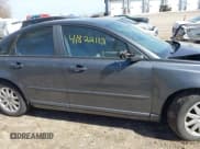 ✅ 2008 Volvo S40 2.4L • VIN: YV1MS382682405793 • Lot: 41822112. Wystawiony na IAAI z przebiegiem 142 918 mil. Bezpłatny archiwum sprzedaży aukcyjnych z USA i szczegółowy raport historii pojazdu na DreamBid. Zdjęcie 13.