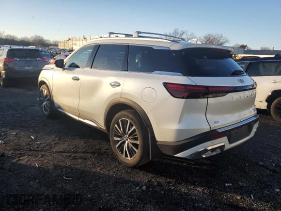 ✅ 2022 Infiniti QX60 Sensory • VIN: 5N1DL1GS8NC332839 • Лот: 85265524. Опубликован ранее на Copart с пробегом 7 863 миль. Бесплатный доступ к архиву аукционных продаж из США и подробный отчёт об истории автомобиля на DreamBid. Изображение 2.