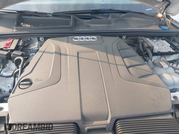 ✅ 2022 Audi Q7 Premium Plus • VIN: WA1LJBF70ND014081 • Lot: 42403771. Listed on IAAI with 20,073 mi. Free auction sales archive from the USA and detailed vehicle history report at DreamBid. Image 10.