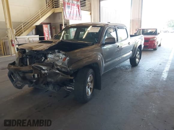 ✅ 2011 Toyota Tacoma • VIN: 3TMMU4FN7BM024487 • Лот: 42897193. Опубликован ранее на IAAI с пробегом 211 335 миль. Бесплатный доступ к архиву аукционных продаж из США и подробный отчёт об истории автомобиля на DreamBid. Изображение 2.