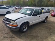 ✅ 2000 Chevrolet S-10 LS • VIN: 1GCCS19WXY8182940 • Лот: 41941118. Опубликован ранее на IAAI с пробегом 188 436 миль. Бесплатный доступ к архиву аукционных продаж из США и подробный отчёт об истории автомобиля на DreamBid. Изображение 17.