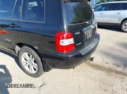 ✅ 2007 Toyota Highlander w/3rd Row • VIN: JTEEW21A870035561 • Lot: 43179322. Wystawiony na IAAI z przebiegiem 307 628 mil. Bezpłatny archiwum sprzedaży aukcyjnych z USA i szczegółowy raport historii pojazdu na DreamBid. Zdjęcie 6.