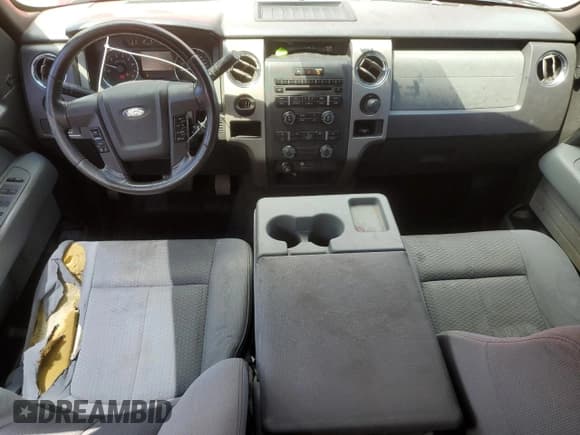 ✅ 2011 Ford F-150 XL • VIN: 1FTEX1CM1BFA31411 • Lot: 55467055. Listed on Copart with 225,064 mi. Free auction sales archive from the USA and detailed vehicle history report at DreamBid. Image 8.