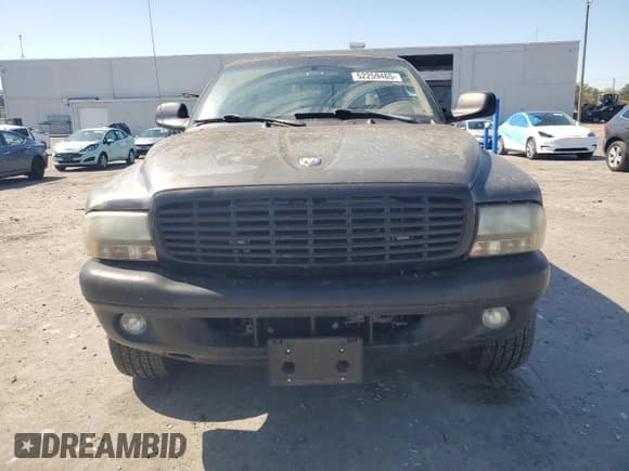 ✅ 2002 Dodge Dakota SLT • VIN: 1B7HG48N22S689150 • Lot: 52259465. Wystawiony na Copart z przebiegiem 227 386 mil. Bezpłatny archiwum sprzedaży aukcyjnych z USA i szczegółowy raport historii pojazdu na DreamBid. Zdjęcie 5.