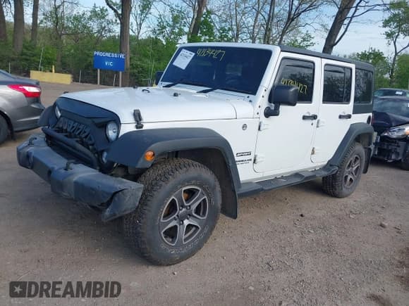 ✅ 2016 Jeep Wrangler Unlimited Sport RHD • VIN: 1C4BJWKG1GL336798 • Lot: 42134427. Wystawiony na IAAI z przebiegiem 179 500 mil. Bezpłatny archiwum sprzedaży aukcyjnych z USA i szczegółowy raport historii pojazdu na DreamBid. Zdjęcie 2.