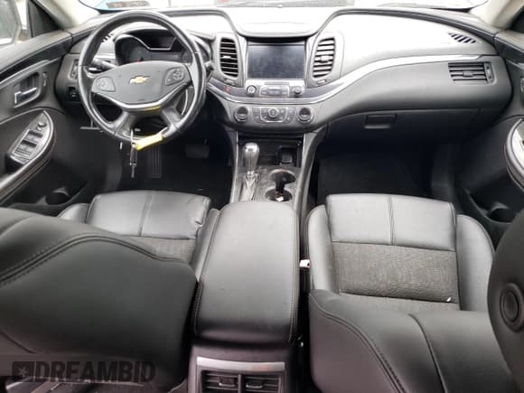 ✅ 2017 Chevrolet Impala LT • VIN: 2G1105S3XH9112923 • Лот: 72744084. Опубликован ранее на Copart с пробегом 122 165 миль. Бесплатный доступ к архиву аукционных продаж из США и подробный отчёт об истории автомобиля на DreamBid. Изображение 8.