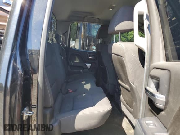 ✅ 2015 Chevrolet Silverado 2500HD LT • VIN: 1GC2KVEG8FZ506380 • Lot: 71602495. Wystawiony na Copart z przebiegiem 202 047 mil. Bezpłatny archiwum sprzedaży aukcyjnych z USA i szczegółowy raport historii pojazdu na DreamBid. Zdjęcie 10.