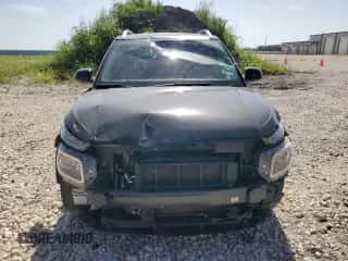 2020 Hyundai Venue SEL z VIN KMHRC8A39LU017183, wystawiony jako Copart lot #60778894 z przebiegiem 34 938 mil mil oraz Szkoda całkowita • Salvage title. Historia ofert i sprzedaży dostępna na DreamBid. Obrazek 5.