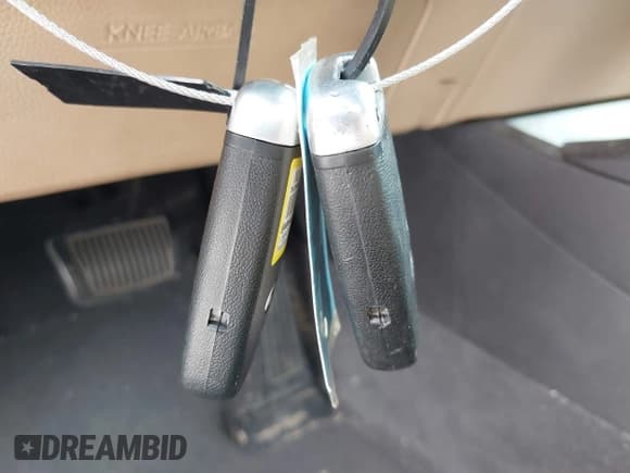 ✅ 2013 Hyundai Azera • VIN: KMHFG4JG8DA226548 • Лот: 43113795. Опубликован ранее на IAAI с пробегом 144 964 миль. Бесплатный доступ к архиву аукционных продаж из США и подробный отчёт об истории автомобиля на DreamBid. Изображение 11.