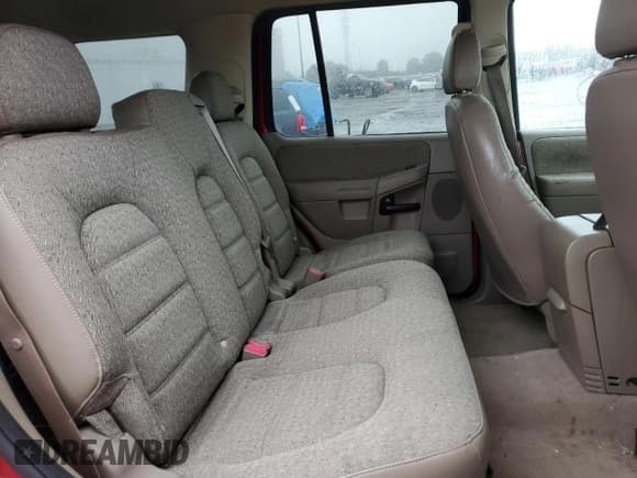 ✅ 2005 Ford Explorer XLS • VIN: 1FMZU62K35UA82475 • Lot: 80831945. Listed on Copart with Not provided. Free auction sales archive from the USA and detailed vehicle history report at DreamBid. Image 11.