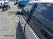 2007 Chevrolet Malibu LS z VIN 1G1ZS57N97F212959, wystawiony jako IAAI lot #42860832 z przebiegiem 177 266 mil mil oraz . Historia ofert i sprzedaży dostępna na DreamBid. Obrazek 19.