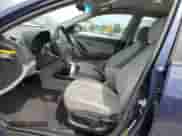 2010 Hyundai Elantra GLS z VIN KMHDU4AD3AU133419, wystawiony jako Copart lot #73212124 z przebiegiem 131 515 mil mil oraz Szkoda całkowita • Salvage title. Historia ofert i sprzedaży dostępna na DreamBid. Obrazek 7.