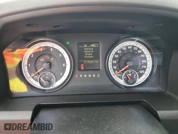 2015 Ram 1500 Tradesman with VIN 3C6JR6DG2FG647550, listed as a Copart auction lot 54125115 with 217,629 mi miles and Salvage title. Bid and sale history available at DreamBid. Image 9.