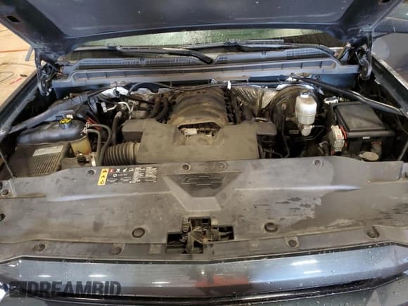 ✅ 2018 Chevrolet Silverado 1500 LT • VIN: 1GCVKREC5JZ112975 • Lot: 69280575. Wystawiony na Copart z przebiegiem 141 381 mil. Bezpłatny archiwum sprzedaży aukcyjnych z USA i szczegółowy raport historii pojazdu na DreamBid. Zdjęcie 11.