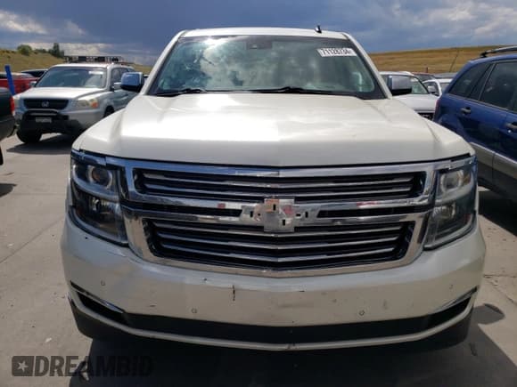 ✅ 2015 Chevrolet Suburban LTZ • VIN: 1GNSKKKC1FR123209 • Lot: 71128734. Wystawiony na Copart z przebiegiem 122 146 mil. Bezpłatny archiwum sprzedaży aukcyjnych z USA i szczegółowy raport historii pojazdu na DreamBid. Zdjęcie 5.
