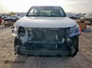 ✅ 2023 Lexus GX 460 Luxury • VIN: JTJGM7BX9P5355250 • Lot: 64743645. Wystawiony na Copart z przebiegiem 2 998 mil. Bezpłatny archiwum sprzedaży aukcyjnych z USA i szczegółowy raport historii pojazdu na DreamBid. Zdjęcie 5.