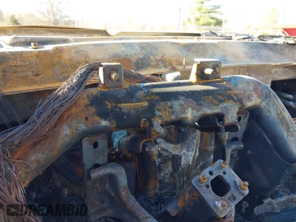 ✅ 2014 Chevrolet Silverado 2500HD LT • VIN: 1GC1KXCG4EF107864 • Lot: 41686741. Listed on IAAI with Not provided. Free auction sales archive from the USA and detailed vehicle history report at DreamBid. Image 7.