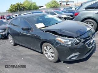 ✅ 2016 Mazda 3 i Sport • VIN: JM1BM1J70G1343782 • Lot: 42378216. Wystawiony na IAAI z przebiegiem 133 371 mil. Bezpłatny archiwum sprzedaży aukcyjnych z USA i szczegółowy raport historii pojazdu na DreamBid. Zdjęcie 1.