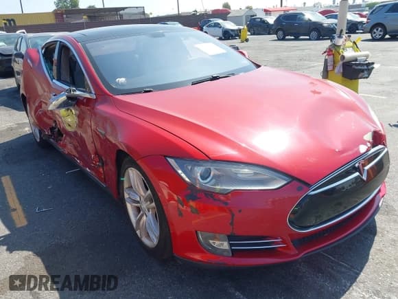 ✅ 2013 Tesla Model S • VIN: 5YJSA1CG1DFP21908 • Lot: 43236894. Listed on IAAI with 170,121 mi. Free auction sales archive from the USA and detailed vehicle history report at DreamBid. Image 1.