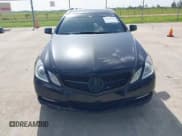 ✅ 2013 Mercedes-Benz E 350 • VIN: WDDKJ5KB3DF193559 • Lot: 42543319. Listed on IAAI with 113,184 mi. Free auction sales archive from the USA and detailed vehicle history report at DreamBid. Image 12.