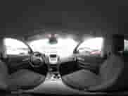 2017 Chevrolet Equinox LS z VIN 2GNALBEK0H1532261, wystawiony jako IAAI lot #43325524 z przebiegiem 90 274 mil mil oraz . Historia ofert i sprzedaży dostępna na DreamBid. Obrazek 19.