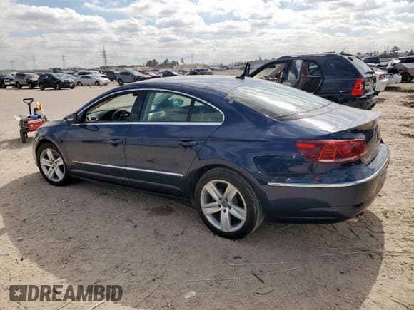 ✅ 2015 Volkswagen CC Sport • VIN: WVWBP7AN8FE823150 • Лот: 91765855. Опубликован ранее на Copart с пробегом 132 033 миль. Бесплатный доступ к архиву аукционных продаж из США и подробный отчёт об истории автомобиля на DreamBid. Изображение 2.