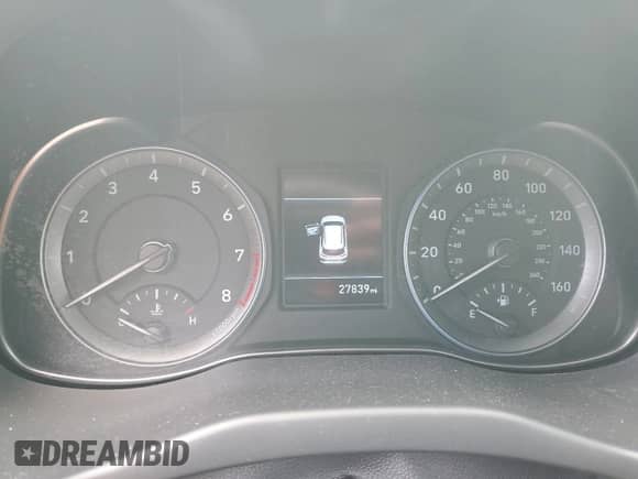 2021 Hyundai Kona SE с VIN KM8K12AA8MU626754, выставлен на аукционе Copart как лот 49159663 с пробегом 27 839 миль миль и . История ставок и продаж доступна на DreamBid. Изображение 9.