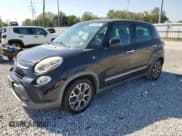 ✅ 2014 FIAT 500L Trekking • VIN: ZFBCFADHXEZ012616 • Лот: 84014615. Опубликован ранее на Copart с пробегом 143 837 миль. Бесплатный доступ к архиву аукционных продаж из США и подробный отчёт об истории автомобиля на DreamBid. Изображение 1.