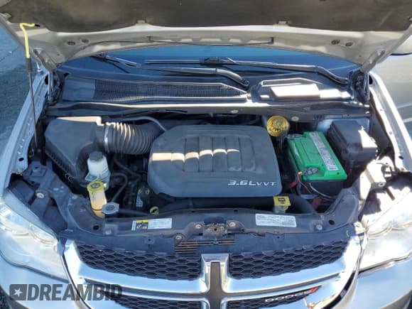 ✅ 2016 Dodge Grand Caravan SXT • VIN: 2C4RDGCG6GR203312 • Лот: 90272765. Опубликован ранее на Copart с пробегом 135 345 миль. Бесплатный доступ к архиву аукционных продаж из США и подробный отчёт об истории автомобиля на DreamBid. Изображение 12.