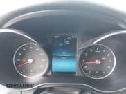 ✅ 2019 Mercedes-Benz C 300 • VIN: WDDWJ8DB0KF784235 • Lot: 42675927. Wystawiony na IAAI z przebiegiem 79 652 mil. Bezpłatny archiwum sprzedaży aukcyjnych z USA i szczegółowy raport historii pojazdu na DreamBid. Zdjęcie 7.