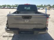 ✅ 2023 Nissan Frontier SV • VIN: 1N6ED1EJ9PN662851 • Lot: 52243205. Wystawiony na Copart z przebiegiem 48 708 mil. Bezpłatny archiwum sprzedaży aukcyjnych z USA i szczegółowy raport historii pojazdu na DreamBid. Zdjęcie 6.