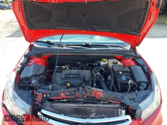 ✅ 2015 Chevrolet Cruze LT • VIN: 1G1PE5SB0F7195523 • Lot: 43005629. Listed on IAAI with 94,186 mi. Free auction sales archive from the USA and detailed vehicle history report at DreamBid. Image 10.