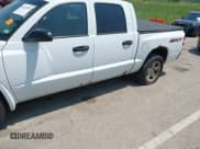 ✅ 2007 Dodge Dakota ST • VIN: 1D7HW28KX7S270795 • Лот: 42452595. Опубликован ранее на IAAI с пробегом 206 775 миль. Бесплатный доступ к архиву аукционных продаж из США и подробный отчёт об истории автомобиля на DreamBid. Изображение 6.