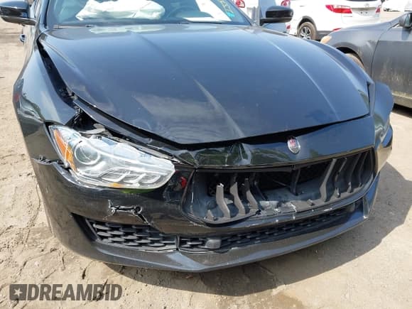 ✅ 2018 Maserati Ghibli S Q4 • VIN: ZAM57YTAXJ1286287 • Lot: 42246196. Wystawiony na IAAI z przebiegiem 71 471 mil. Bezpłatny archiwum sprzedaży aukcyjnych z USA i szczegółowy raport historii pojazdu na DreamBid. Zdjęcie 6.