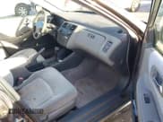 ✅ 1998 Honda Accord LX • VIN: 1HGCG564XWA218550 • Лот: 43909640. Опубликован ранее на IAAI с пробегом 11 495 миль. Бесплатный доступ к архиву аукционных продаж из США и подробный отчёт об истории автомобиля на DreamBid. Изображение 5.